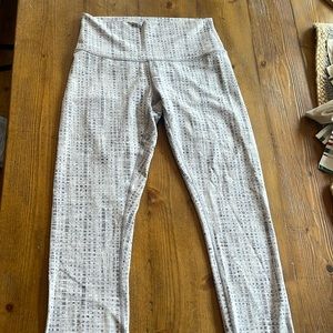 Lululemon wonder under 7/8